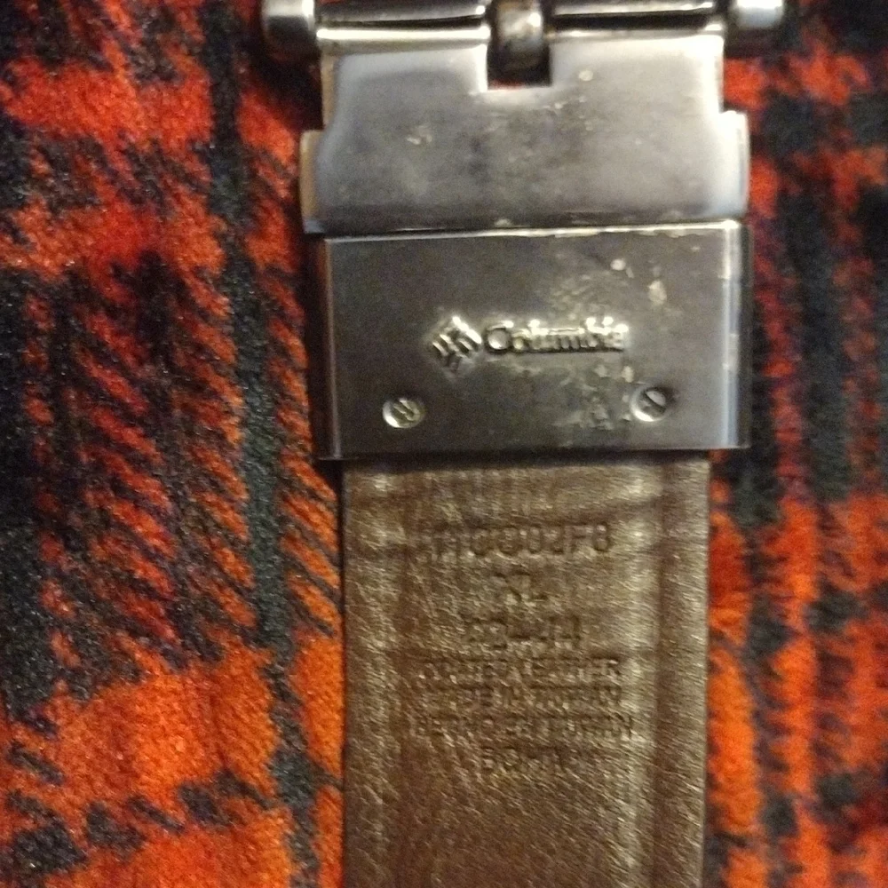 Columbia Reversible Brown And Black Leather Belt with Silver Buckle XL 42-44